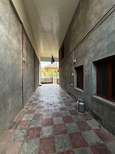 berdede ev: 7 otaqlı, 563 kv. m — 1