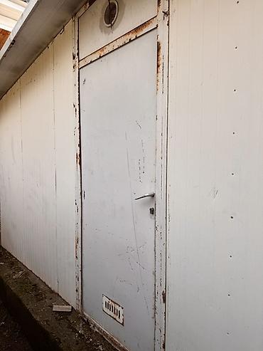 karton qutu alisi: Salam Sökülüb Yiğila bilən 2 otaqdan ibarət alman istehsali olan — 5