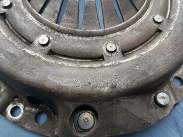 Auto delovi: Korpa kvačila Lada Karavan, Lada Niva 1.6 i stariji modeli Lada broj — 3