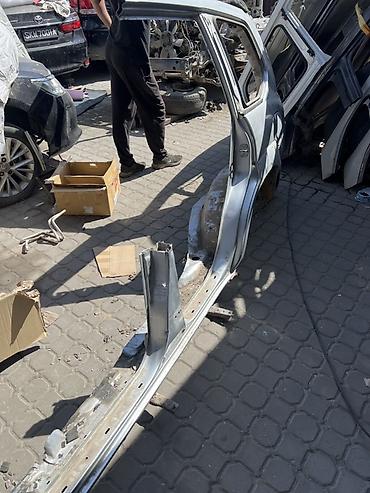 lend cruizer: Стойка кузова Toyota, Б/у, Оригинал — 3