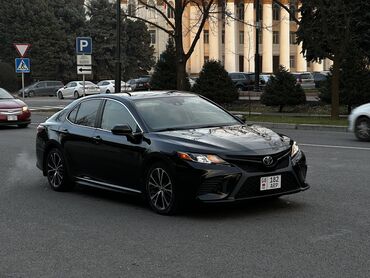 Toyota: Toyota Camry: 2019 г., 2.5 л, Автомат, Бензин, Седан