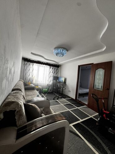 кв керек бишкек: 2 комнаты, 40 м², Индивидуалка, 4 этаж, Косметический ремонт