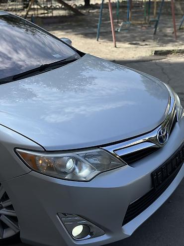 voxy noah: Toyota Camry: 2012 г., 2.5 л, Вариатор, Гибрид, Седан — 5