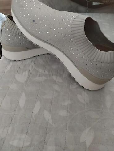 Кроссовки и спортивная обувь: Кроссовки, 38, 39, Caprice, Б/у, цвет - Серый, Самовывоз — 27