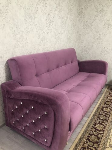 часы настольные в мраморе: Бүктөмө диван, Колдонулган, Экилик, Vilyur