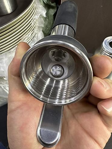 Кондитерский инвентарь: Сифон для взбитых сливок/пен и соусов - Материал корпуса: нержавеющая — 40