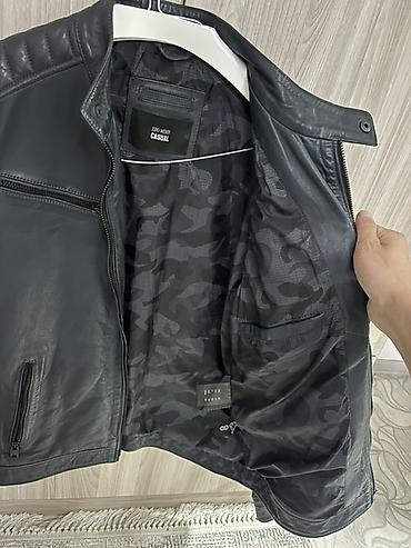 куртки поло: Мужская кожаная куртка Jorg Weber Casual, темно синий. Размер L ( 50 ) — 3