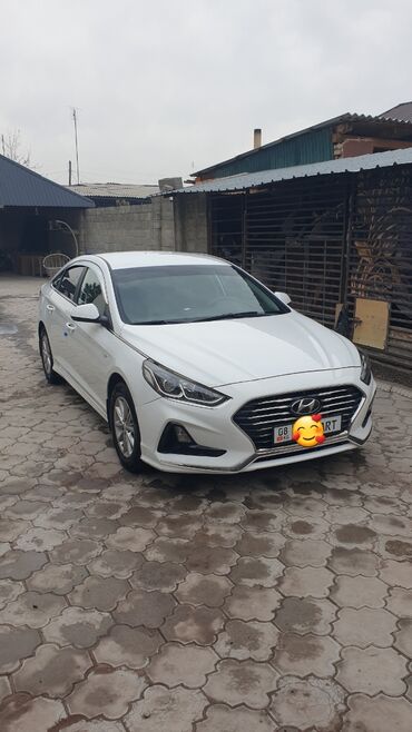 хундай 35: Hyundai Sonata: 2018 г., 2 л, Автомат, Газ, Седан