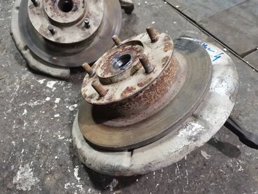 Auto delovi: Glavcina levog prednjeg tocka Lada 2121,21213 Niva 24mm br.4. Polovna — 4