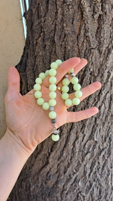 Təsbehlər: El işi tebii das — 17