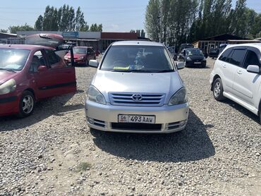 авто ист: Toyota Ipsum: 2002 г., 2.4 л, Автомат, Бензин, Минивэн