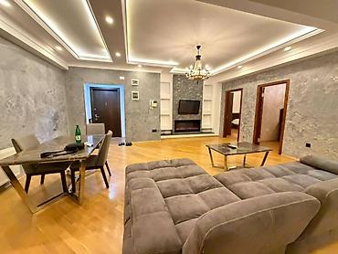 laura mtk: Ağ şəhər, 4 otaqlı, Yeni tikili, m. Xətai, 154 kv. m — 3