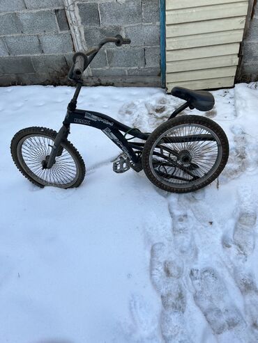 детский велосипед univega dyno 120: Продаю разобранный велосипед BMX можно починить и кататься все есть