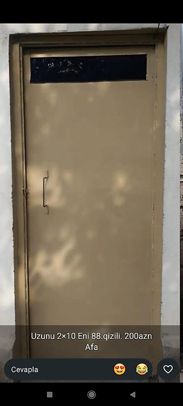 işlənmiş seyf qapi: Metal qapı - Material: polad/metal - Rəng: bej (üst hissədə dar, qara — 1