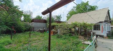 Продажа домов: Дом, 52 м², 4 комнаты, Риэлтор, Старый ремонт