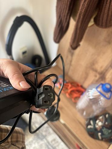 Комплектующие для ПК: Блок питания/зарядное устройство AC/DC 48V 2A Характеристики: - — 2
