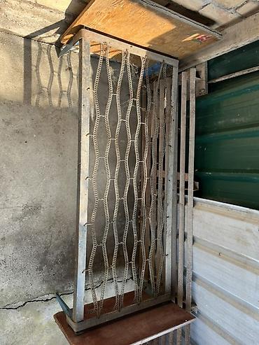 put up: Металлическая односпальная кровать советского типа. Советский в очень — 1