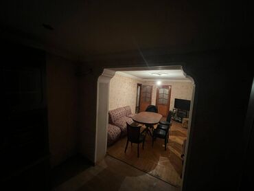 Uzunmüddətli kirayə mənzillər: Nizami rayonu, Rüstəm Rüstəmov 17 küçəsi, Xəzər üniversitetinin — 2