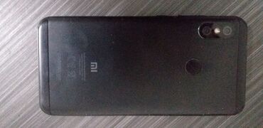 телефон xiaomi: Xiaomi, Mi A2 Lite, Колдонулган, 32 GB, түсү - Кара, 2 SIM