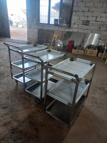 Divanlar: 60×80×85. Qiynet 300 azn. Unvan Baki. SabinaSultan