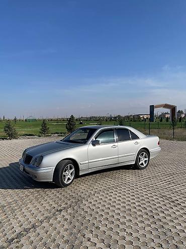 erec m8: Mercedes-Benz E-Class: 2002 г., 4.3 л, Автомат, Газ, Седан — 5
