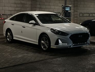 Hyundai: Hyundai Sonata: 2021 г., 2 л, Автомат, Газ, Седан