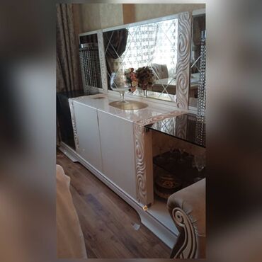 Kreslolar: Endirim edildi ❌ Kamod 150 azn 🏡 Yeni Yasamal 🚚 Əlavə ödənişlə