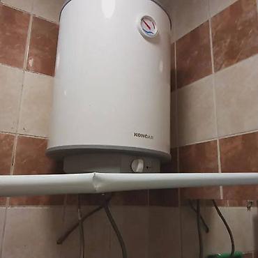 Stan na dan: Garsonjera - Prizemni ulaz kroz ograđenu terasu sa stepeništem i — 14