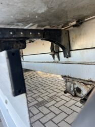 Легкий грузовой транспорт: Легкий грузовик, Mercedes-Benz, Стандарт, 3 т — 4