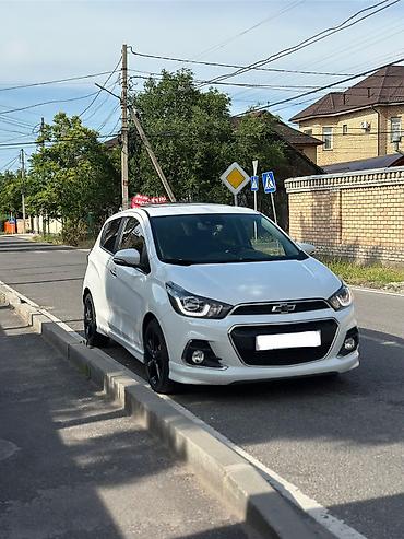 Chevrolet: Chevrolet Spark: 2017 г., 1 л, Вариатор, Бензин, Хэтчбэк — 1