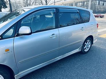 Toyota: Toyota Ipsum: 2002 г., 2.4 л, Автомат, Бензин, Минивэн at lalafo.kg — 4 Toyota: Toyota Ipsum: 2002 г., 2.4 л, Автомат, Бензин, Минивэн — 4