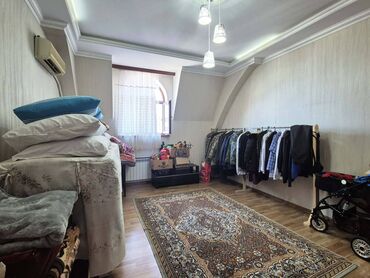 Yeni tikili: Bakıxanov qəs., 4 otaqlı, Yeni tikili, 200 kv. m -da lalafo.az — 12 Yeni tikili: Bakıxanov qəs., 4 otaqlı, Yeni tikili, 200 kv. m — 12