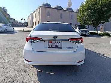 до 250000: Toyota Corolla: 2019 г., 1.8 л, Автомат, Гибрид, Седан — 4
