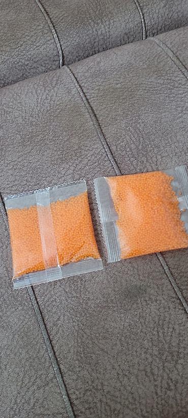 Игрушечное оружие: Uşaq avtomatlarının gülləsi
suya qoyursan şışır — 1