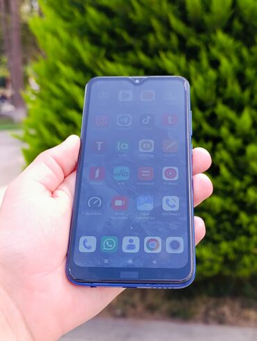 Xiaomi: Xiaomi Redmi 8, 64 GB, rəng - Göy, 
 Sensor, Barmaq izi, İki sim kartlı