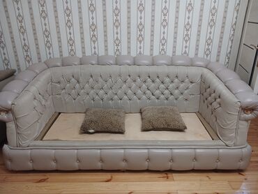 Komodlar: Divan, İşlənmiş, Açılmayan, Bazasız, Süni dəri, Çatdırılma yoxdur