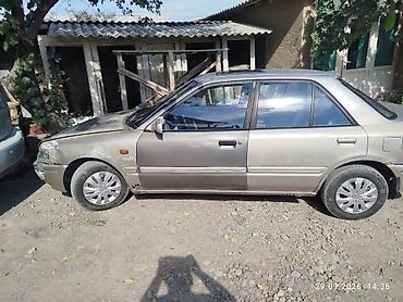 Mazda: Mazda 323: 1992 г., 1.6 л, Автомат, Бензин, Седан — 3