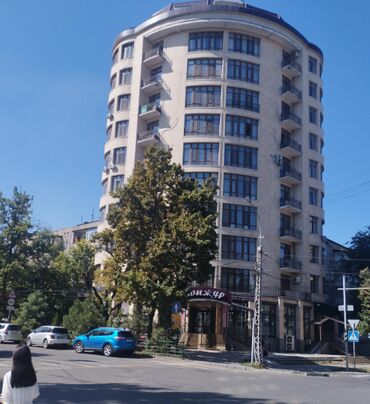 снять квартиру долгосрочной: 3 бөлмө, Кыймылсыз мүлк агенттиги, Чогуу жашоосу жок, Толугу менен эмереги бар