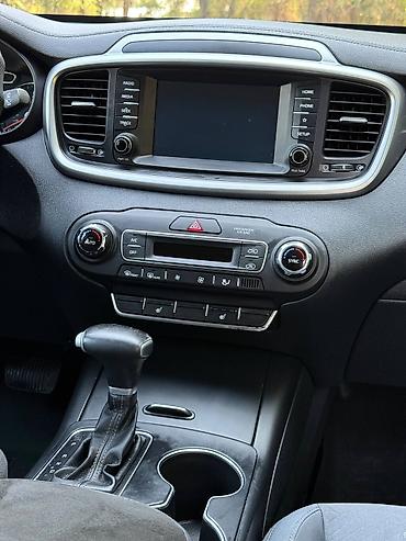кич саренто: Kia Sorento: 2020 г., 2.4 л, Автомат, Бензин, Кроссовер — 8