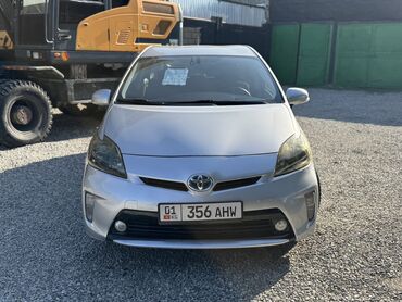 тайота авенсс: Toyota Prius: 2012 г., 1.8 л, Вариатор, Гибрид, Универсал