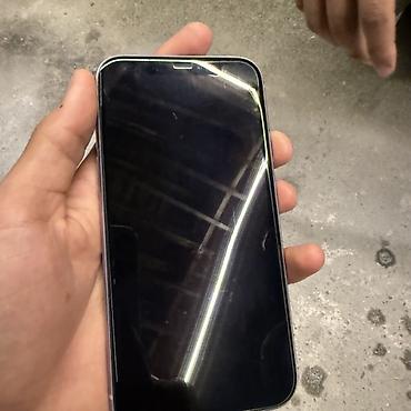 Apple iPhone: IPhone 11, Б/у, 64 ГБ, Защитное стекло, 64 % — 2