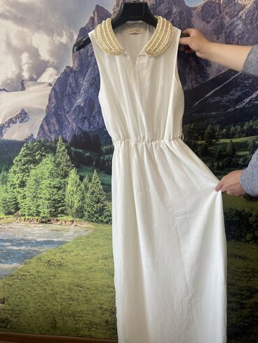 платье белое: Вечернее платье, Длинная модель, Шифон, Без рукавов, Стразы, M (EU 38)