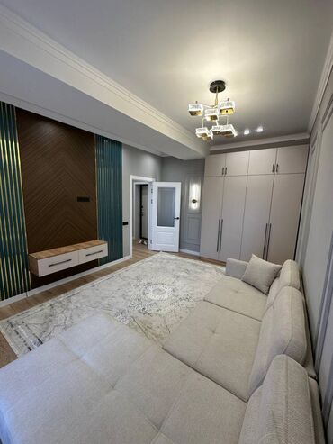 ищу квартиру цум: 1 комната, 42 м², Элитка, 9 этаж, Дизайнерский ремонт