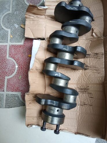 Sbor motorlar və silindr başlıqları: ISUZU dizel mühərriki üçün komple silindr başlığı və əlavə hissələr - — 7