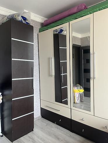 Ev üçün mebel: Yataq otağı üçün 2 hissədən ibarət şkaf dəsti - Rəng: bej və tünd — 2