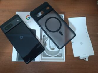Google: Google Pixel 7, Б/у, 128 ГБ, цвет - Черный, 1 SIM, eSIM
