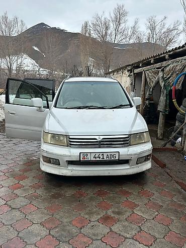 другая мото: Mitsubishi Chariot: 1998 г., Автомат, Бензин, Минивэн — 1