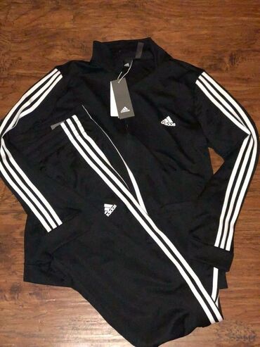 adidas original: Спорттук костюм L (EU 40), XL (EU 42), 2XL (EU 44), түсү - Кара