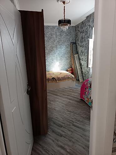 gence prospektinde satilan evler: 3 otaqlı, 8 kv. m, Kredit yoxdur, Yeni təmirli — 4