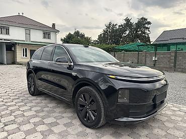 900: Lixiang L6: 2025 г., Гибрид, Кроссовер — 3